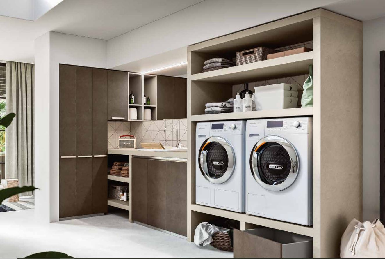 bagno angolare con lavanderia 